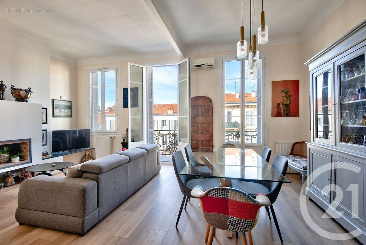 Appartement à NICE