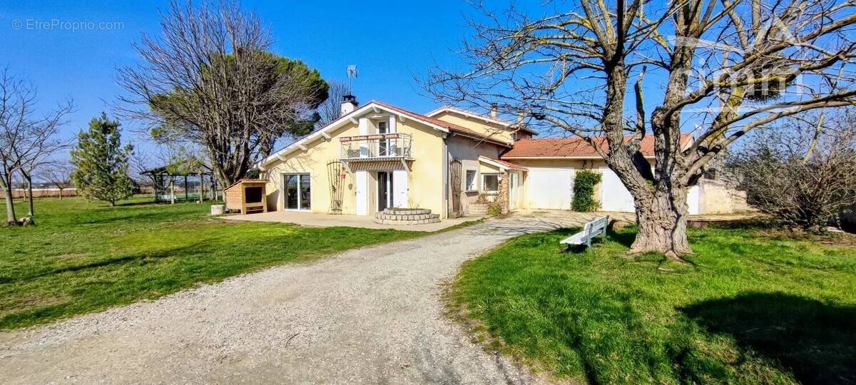 Maison à CHABEUIL