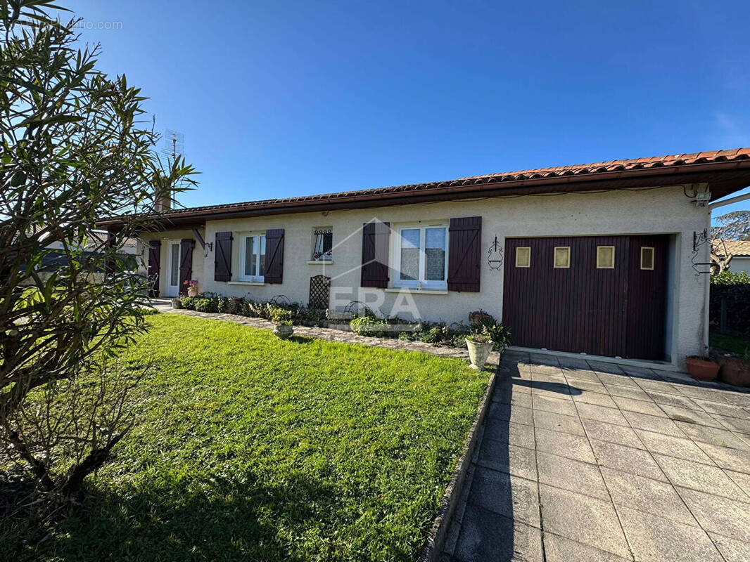 Maison à BLAYE