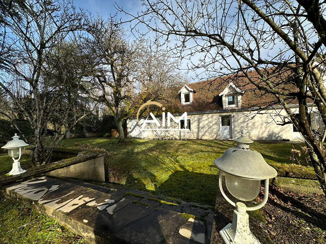 Maison à CIVRAY-DE-TOURAINE