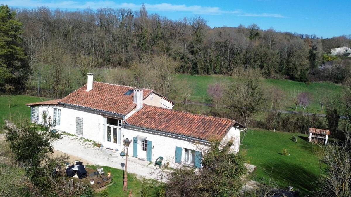 Maison à BOUTEILLES-SAINT-SEBASTIEN