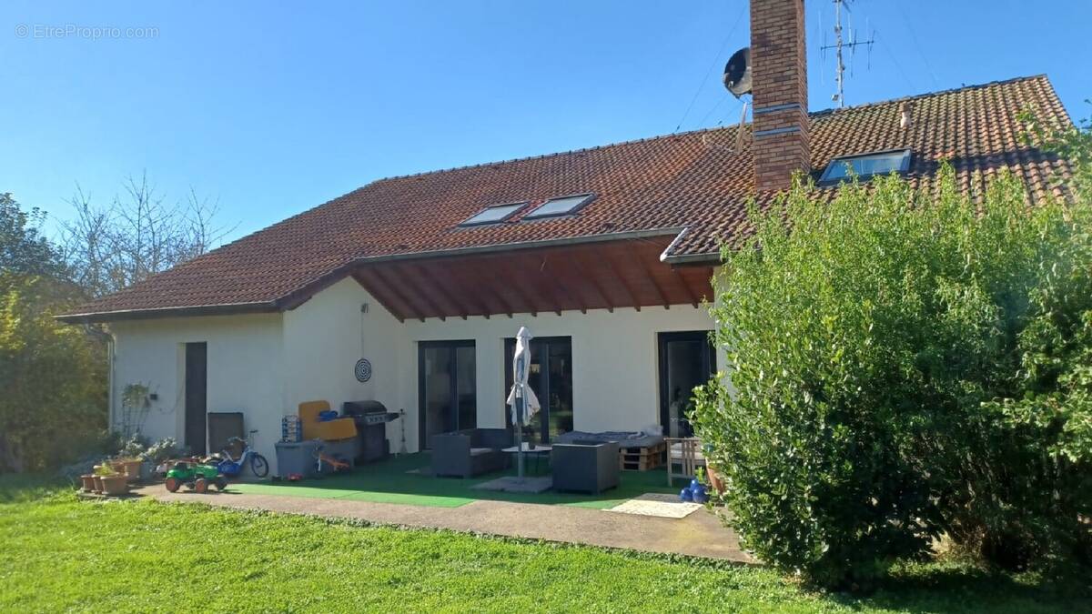 Maison à FLEVILLE-DEVANT-NANCY