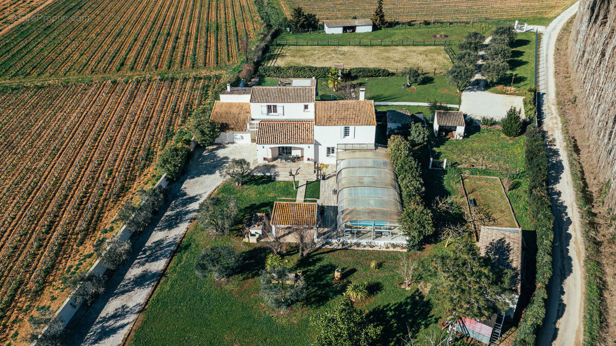 Maison à AIMARGUES