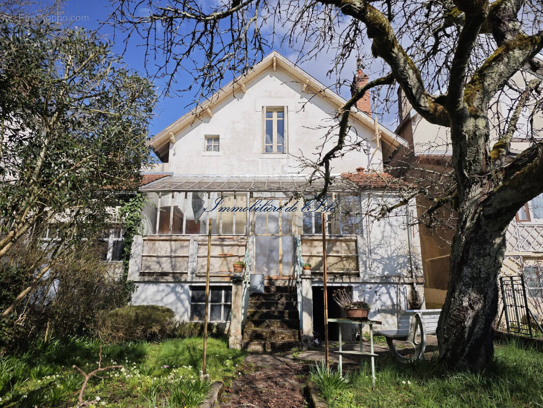 Façade arrière - Maison à PERIGUEUX