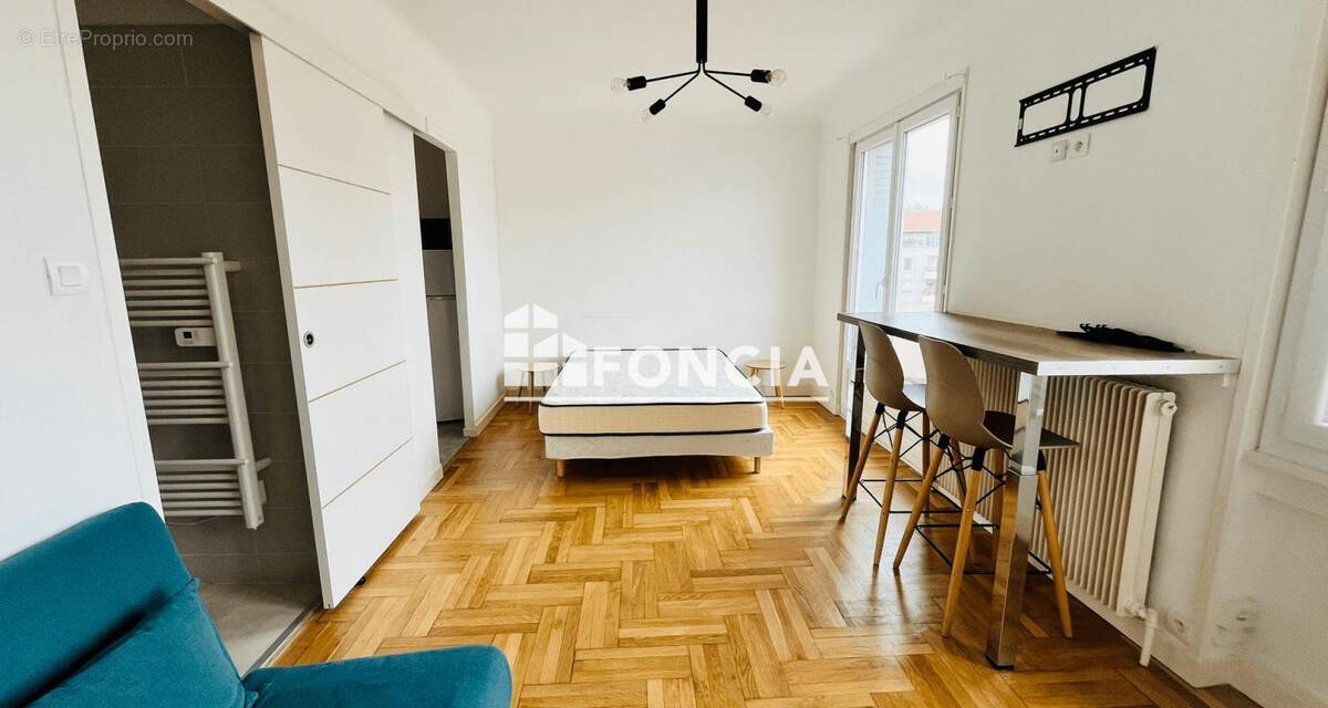 Appartement à LYON-7E