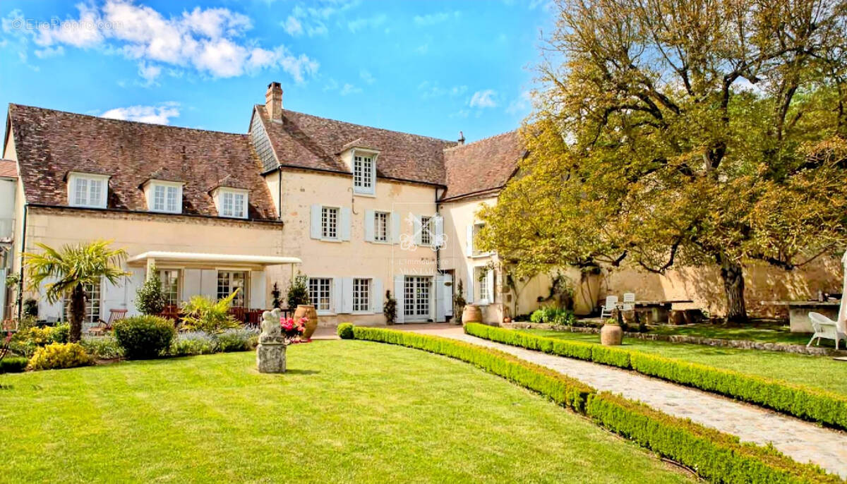 Maison à MAINTENON