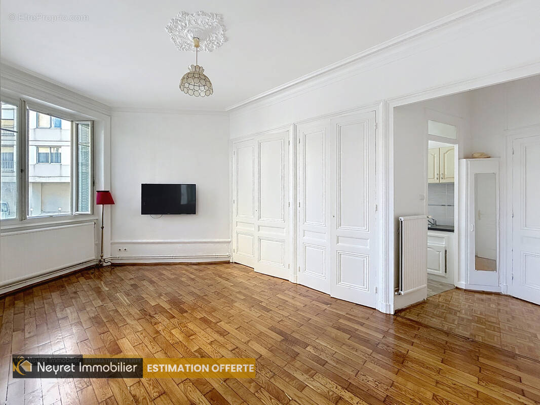 Appartement à LYON-7E