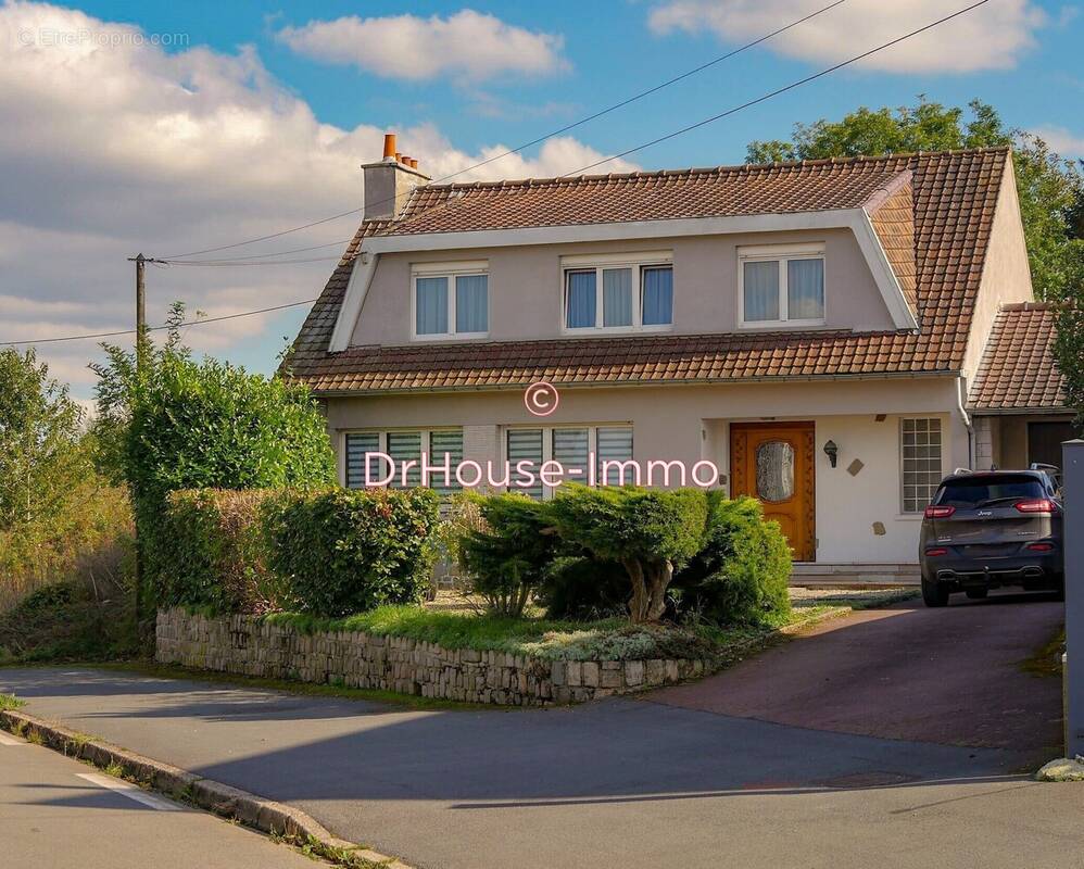 Maison à REBREUVE-RANCHICOURT