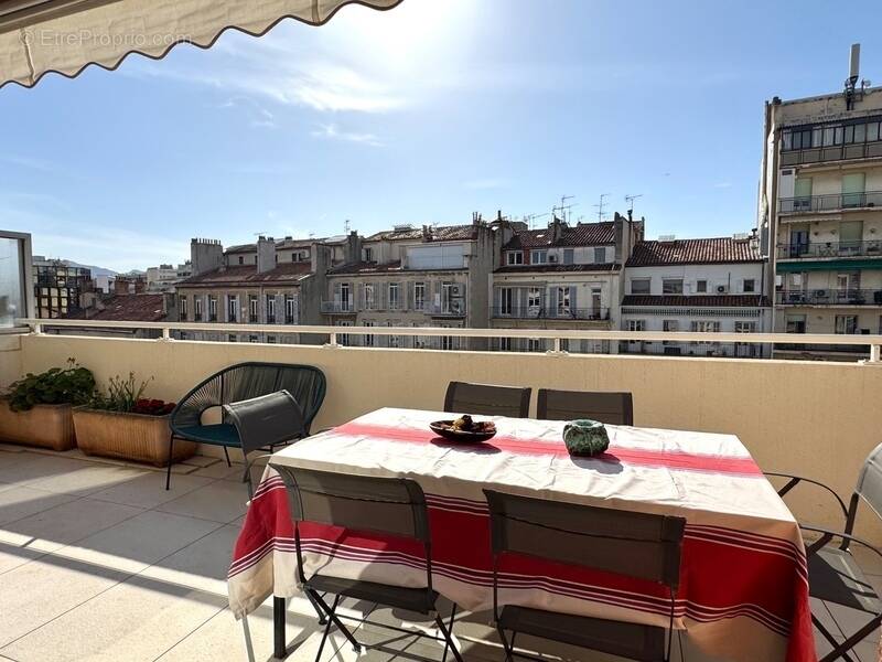 Appartement à MARSEILLE-8E