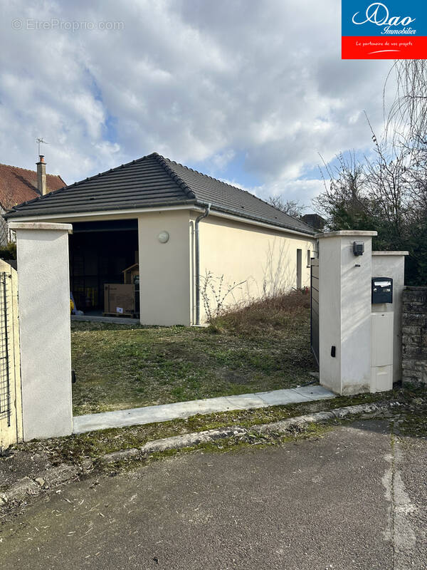 Maison à SAINT-ANDRE-LES-VERGERS