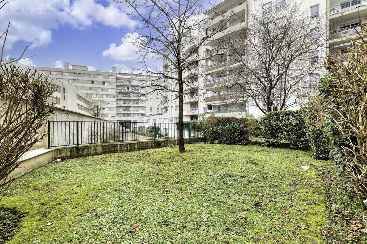 Appartement à LYON-3E