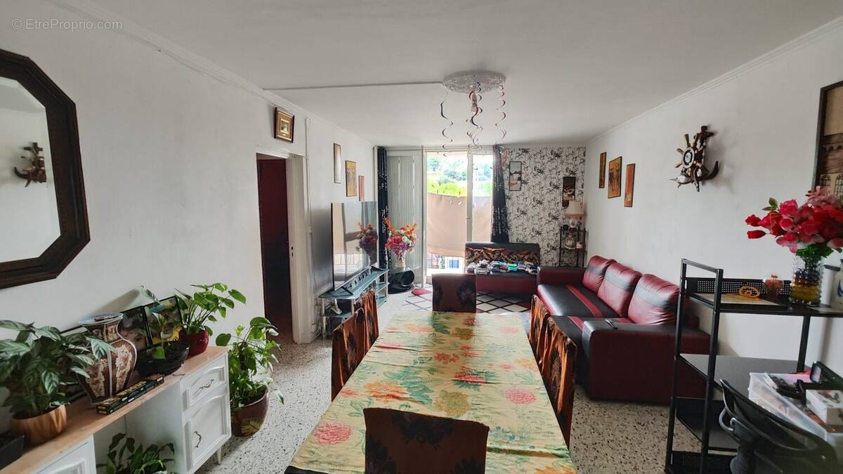 Appartement à NIMES