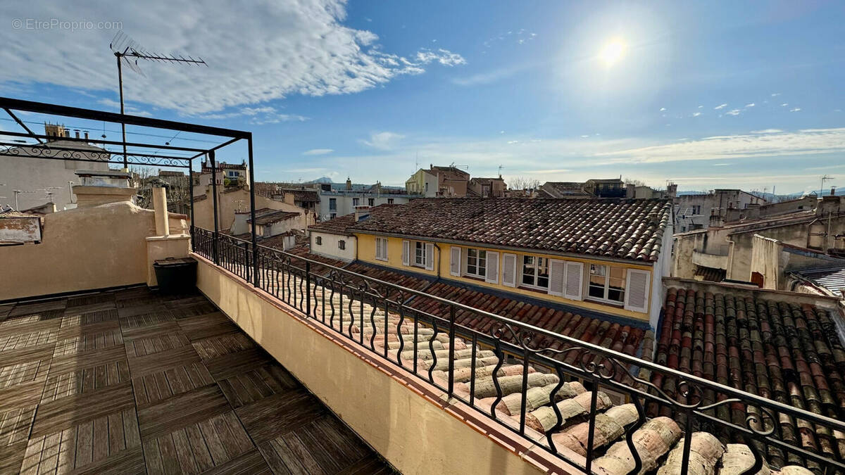 Appartement à AIX-EN-PROVENCE