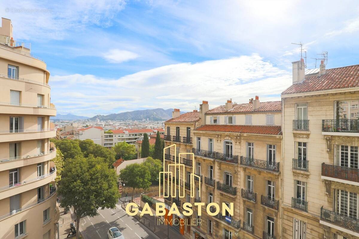 Appartement à MARSEILLE-8E