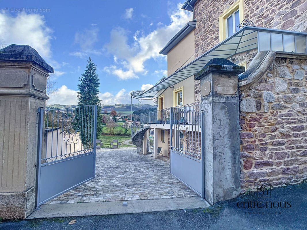 Photo 1 - Maison à BELMONT-DE-LA-LOIRE