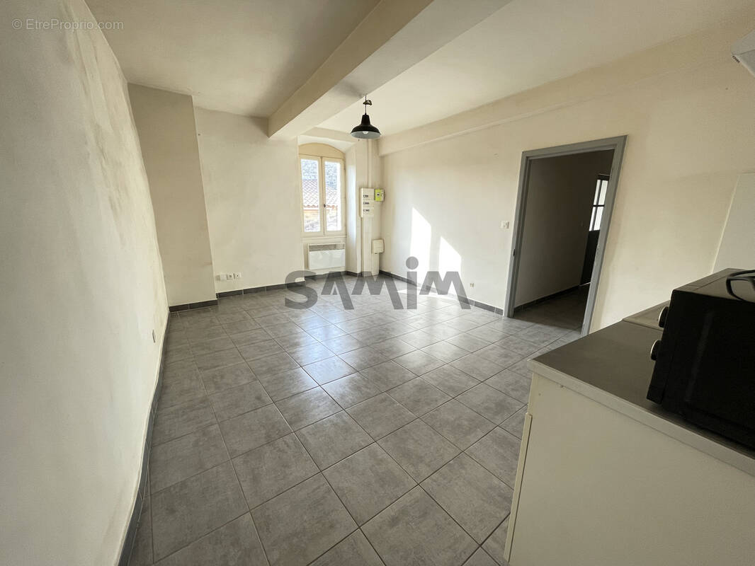 Appartement à CLARENSAC