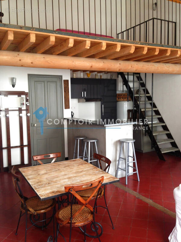 Appartement à BEAUCAIRE