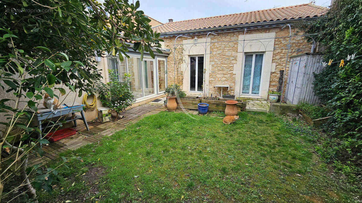 Maison à NIMES