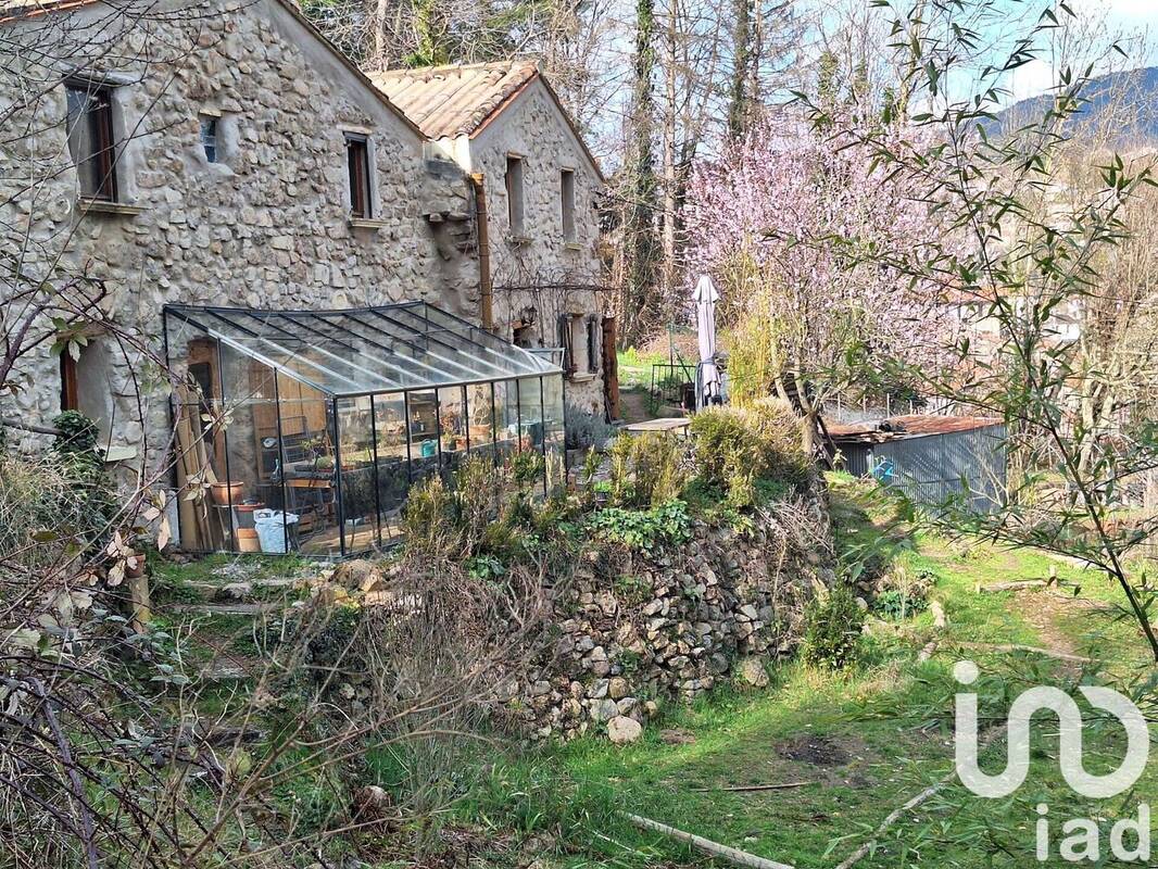 Photo 1 - Maison à SAINT-LAURENT-DE-CERDANS