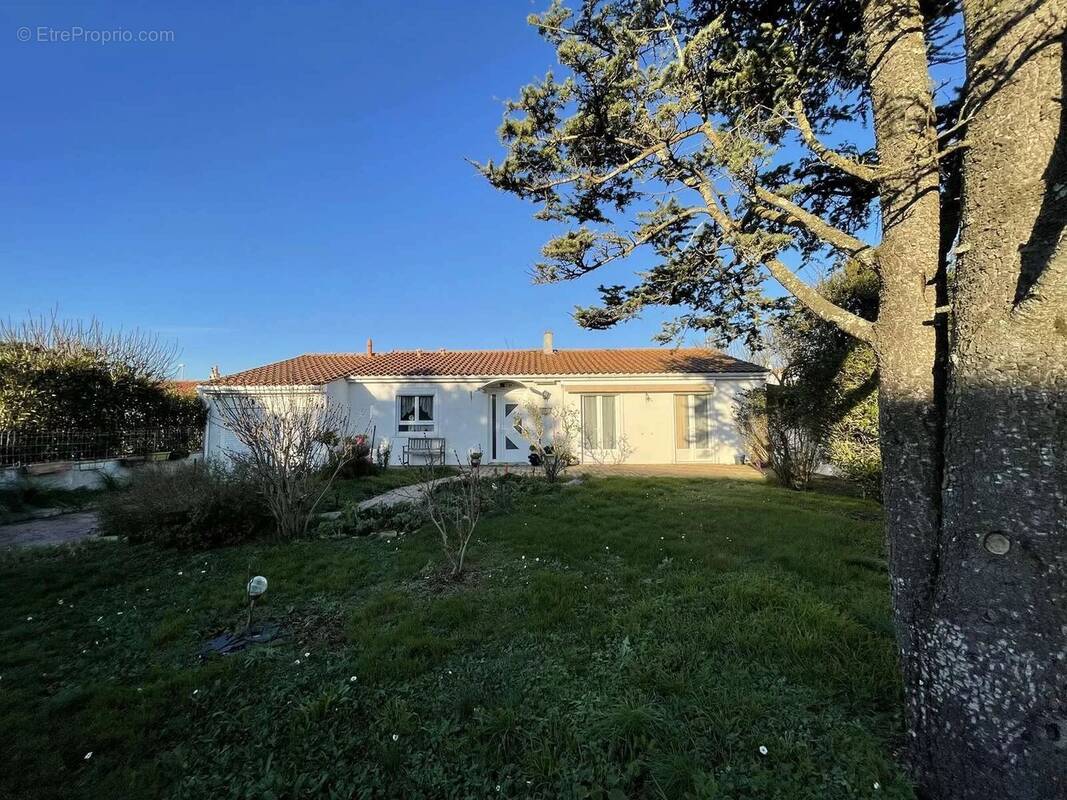 Maison à ANGOULINS