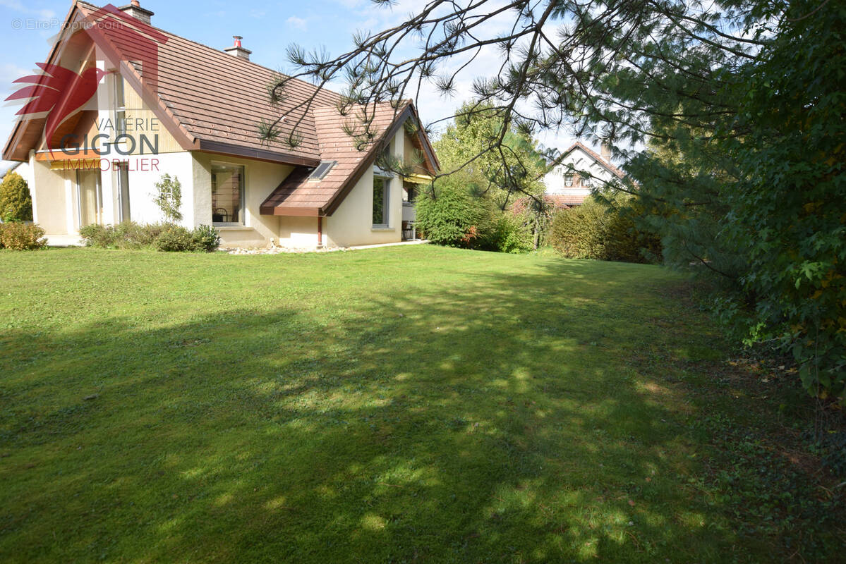 Maison à L&#039;ISLE-SUR-LE-DOUBS