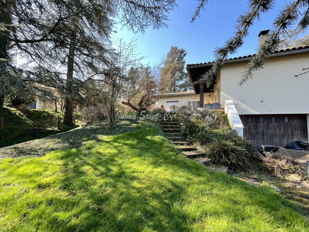 Maison à CHASSELAY