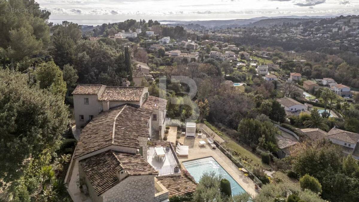 Maison à VENCE