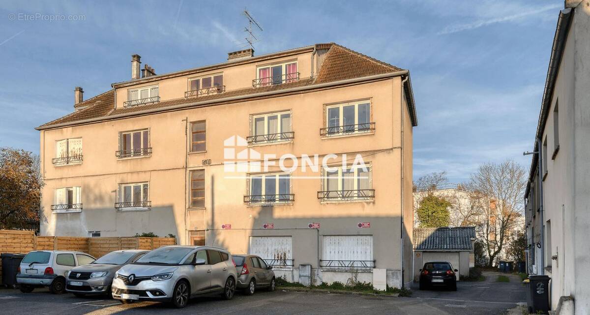 Appartement à LE MEE-SUR-SEINE