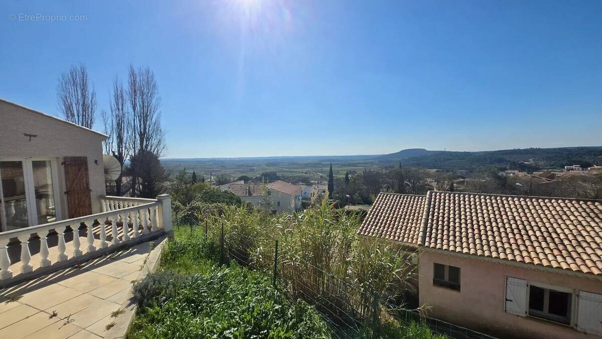 Maison à PERET