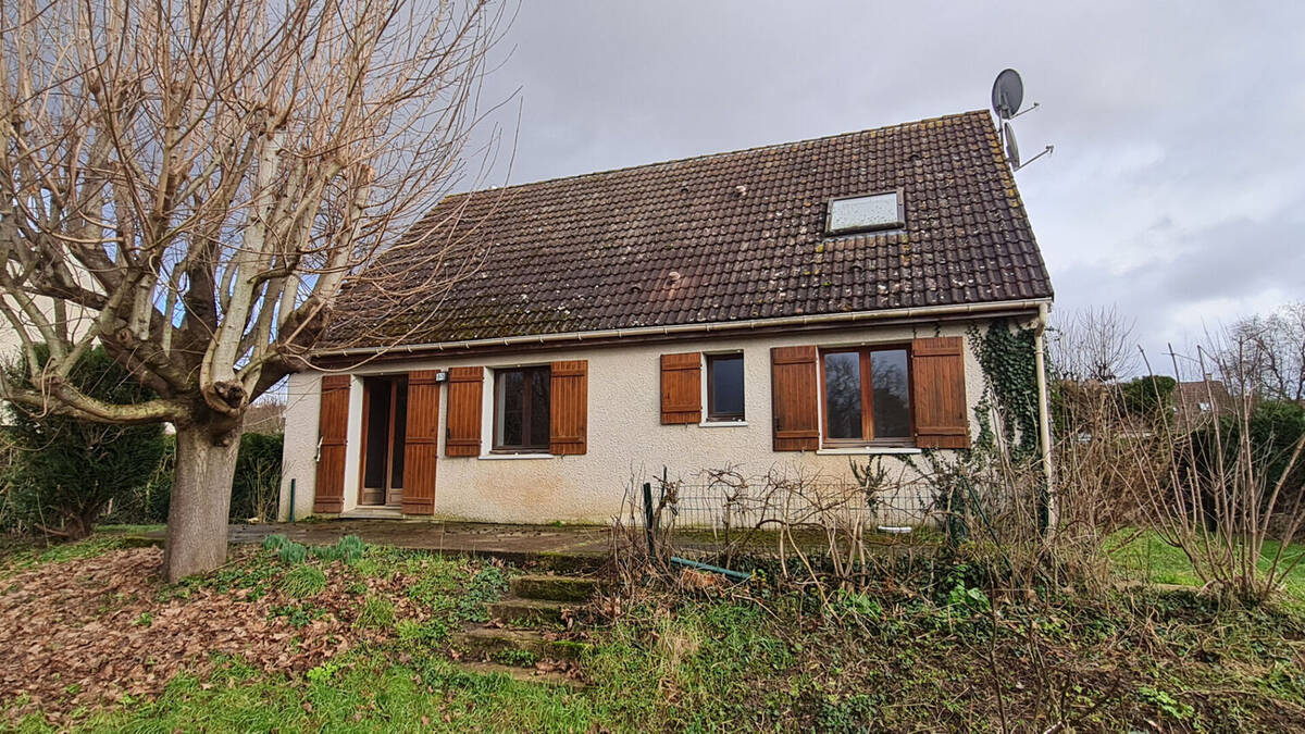 Maison à MAINTENON