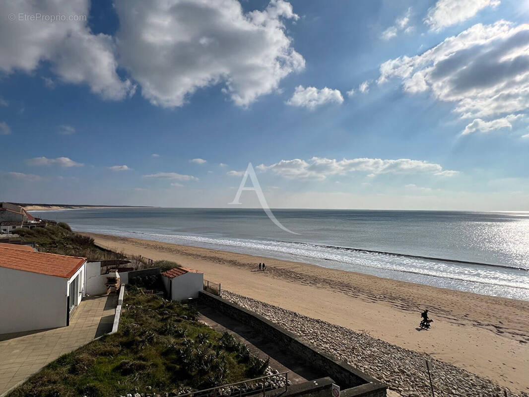 Appartement à LONGEVILLE-SUR-MER