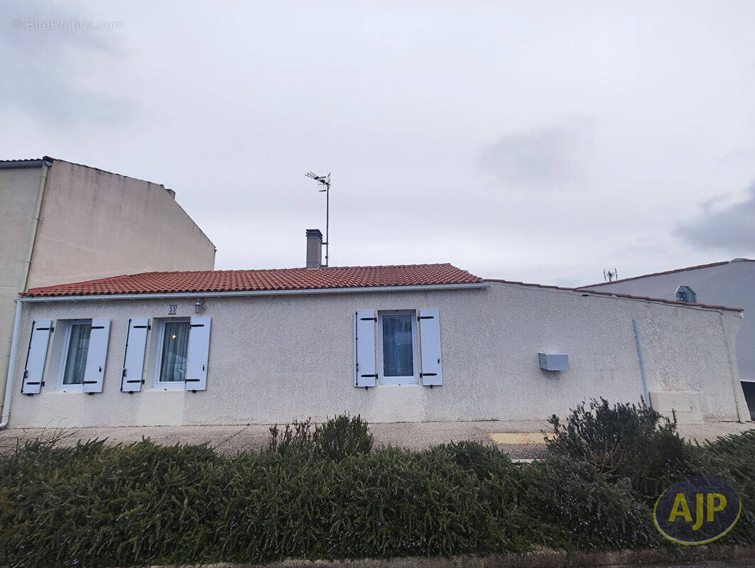 Maison à L&#039;AIGUILLON-SUR-MER