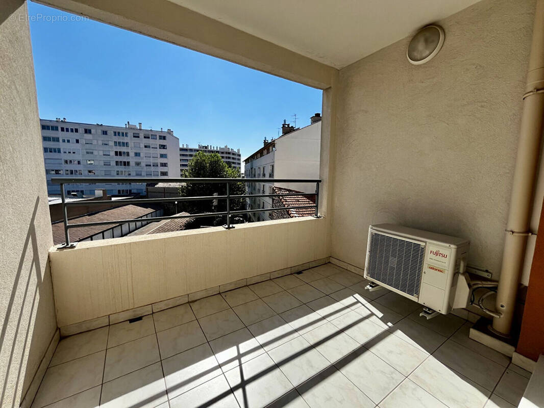 Appartement à NIMES