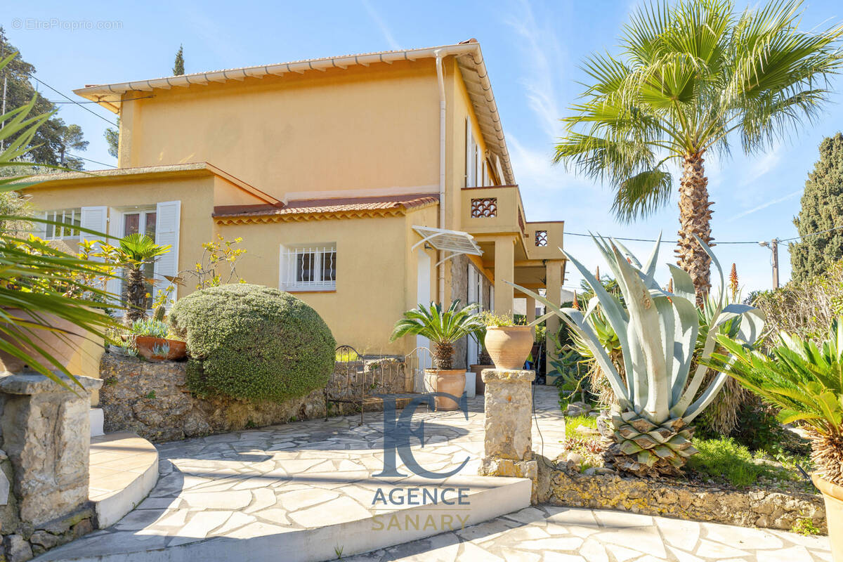 Maison à SANARY-SUR-MER