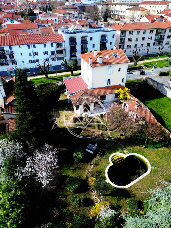 Maison à ROMANS-SUR-ISERE