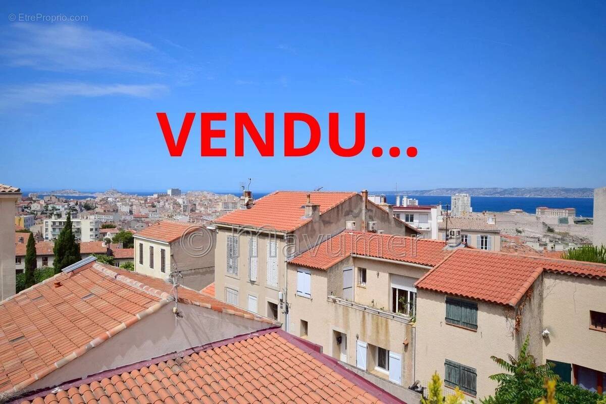 Immeuble - Maison à MARSEILLE-7E