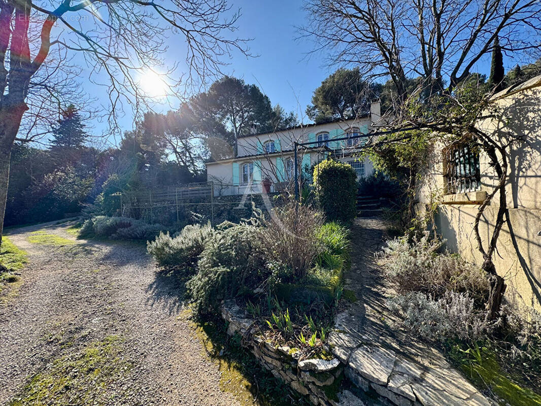 Maison à NIMES