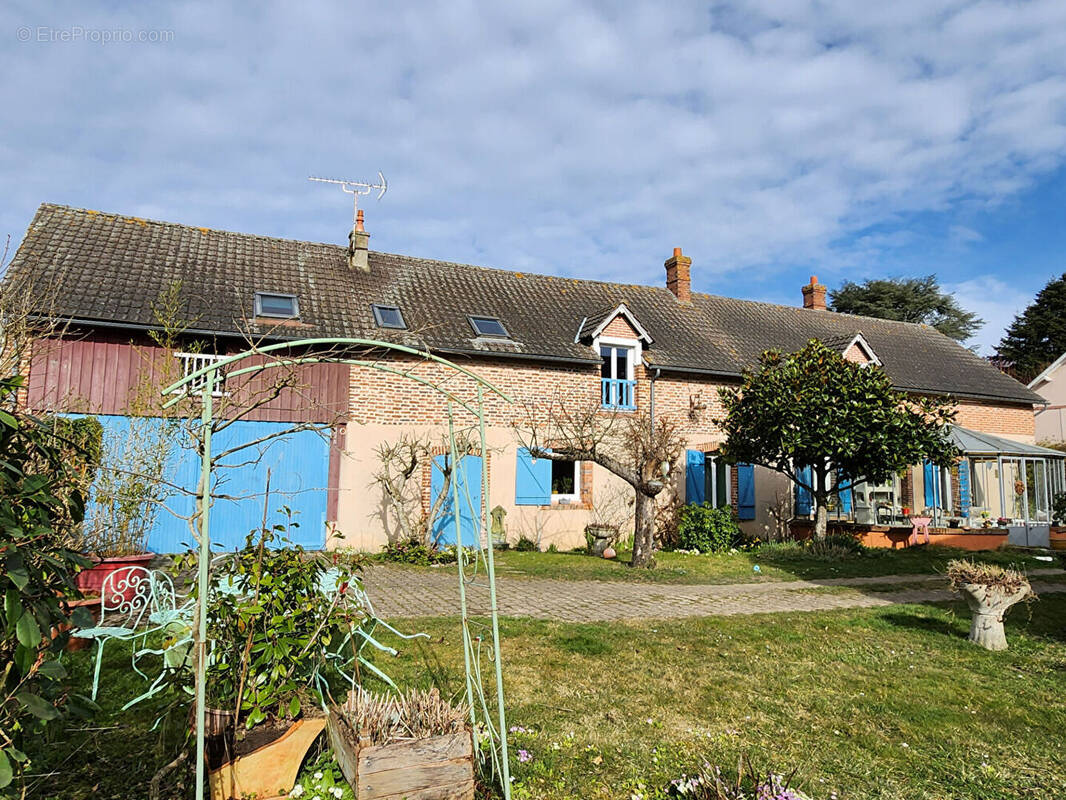 Maison à MAINTENON