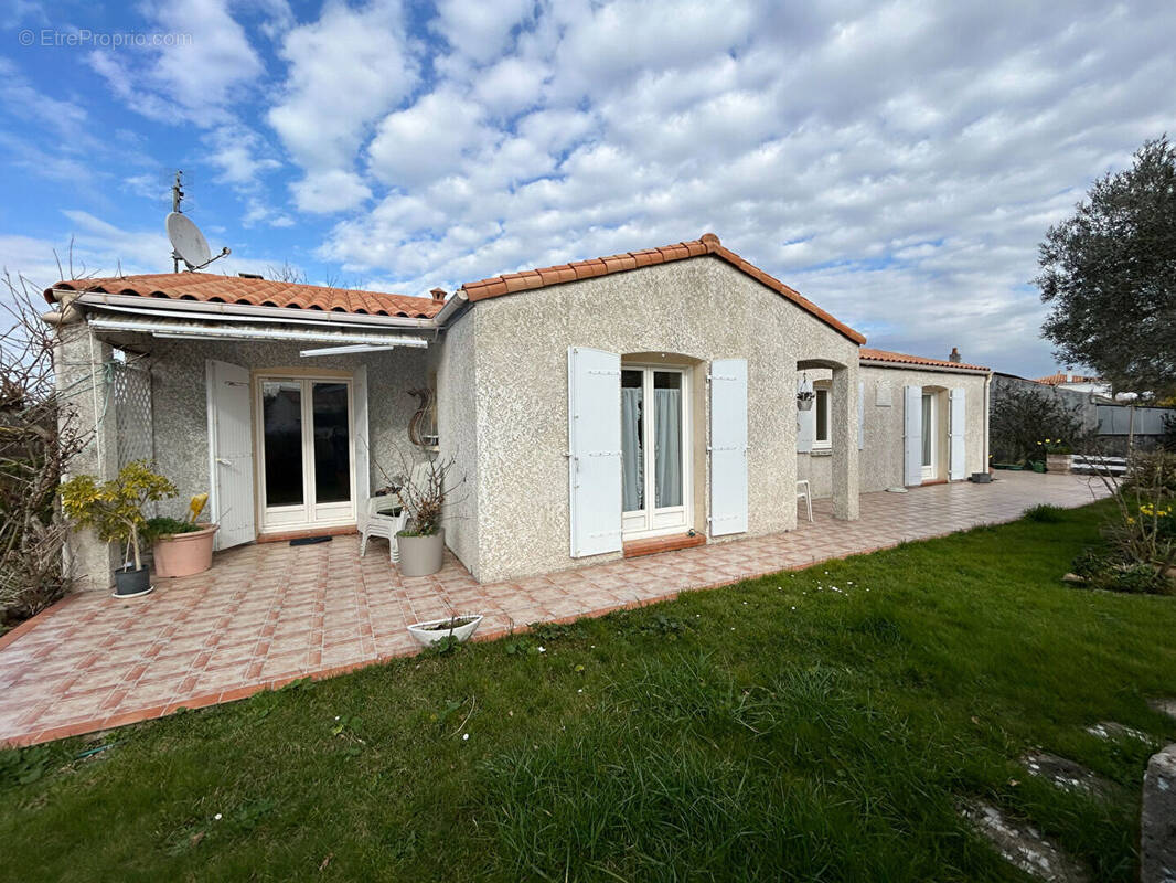 Maison à SAINT-SULPICE-DE-ROYAN