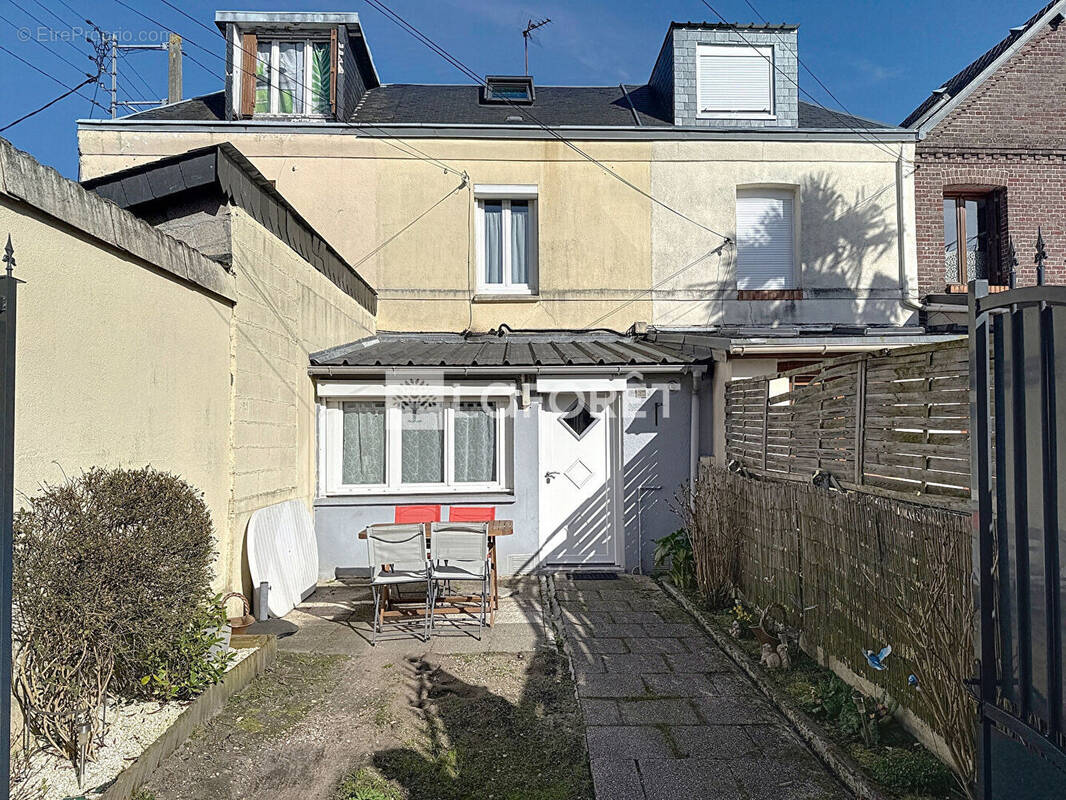 Maison à SOTTEVILLE-LES-ROUEN