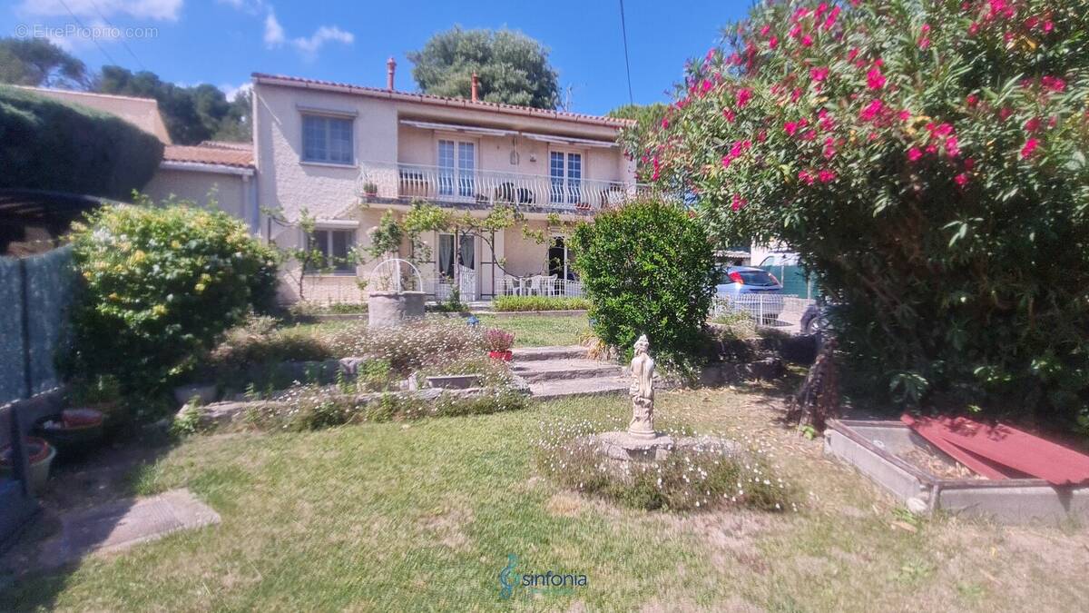 Maison à NIMES