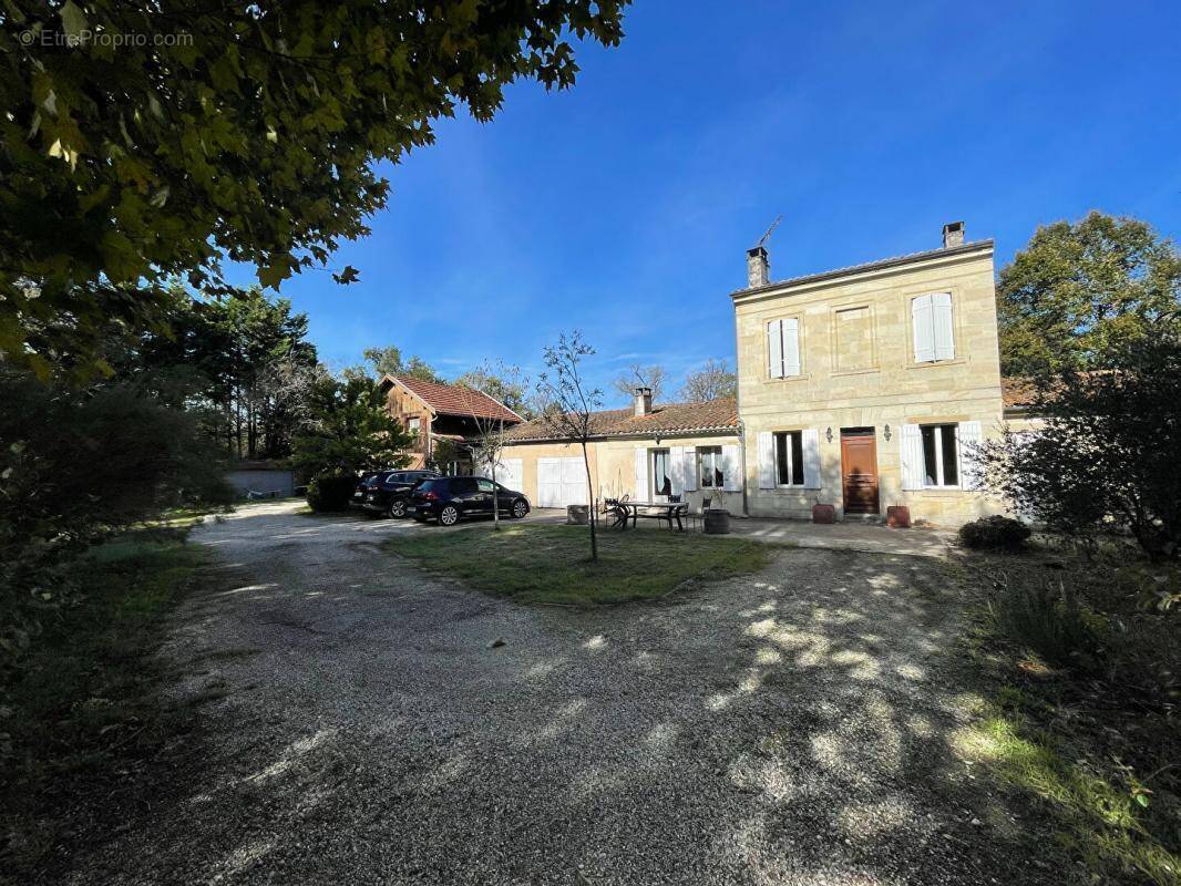 Maison à PESSAC