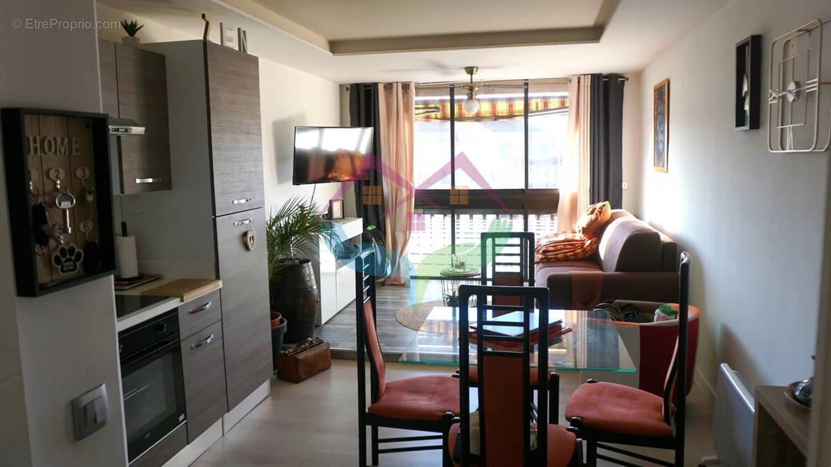 Appartement à FREJUS