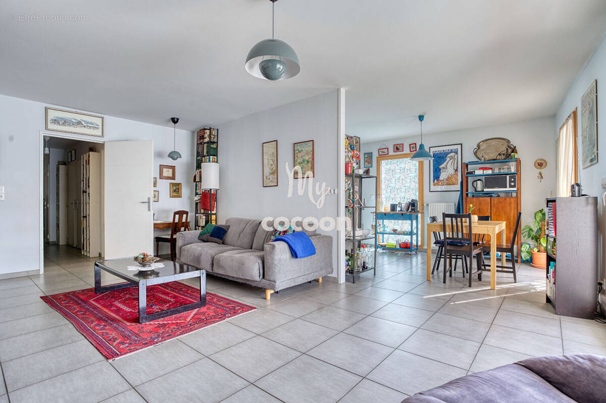 Appartement à LYON-8E