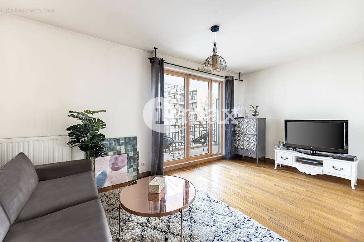 Appartement à LEVALLOIS-PERRET