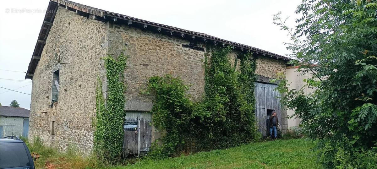 Maison à SAINT-MATHIEU