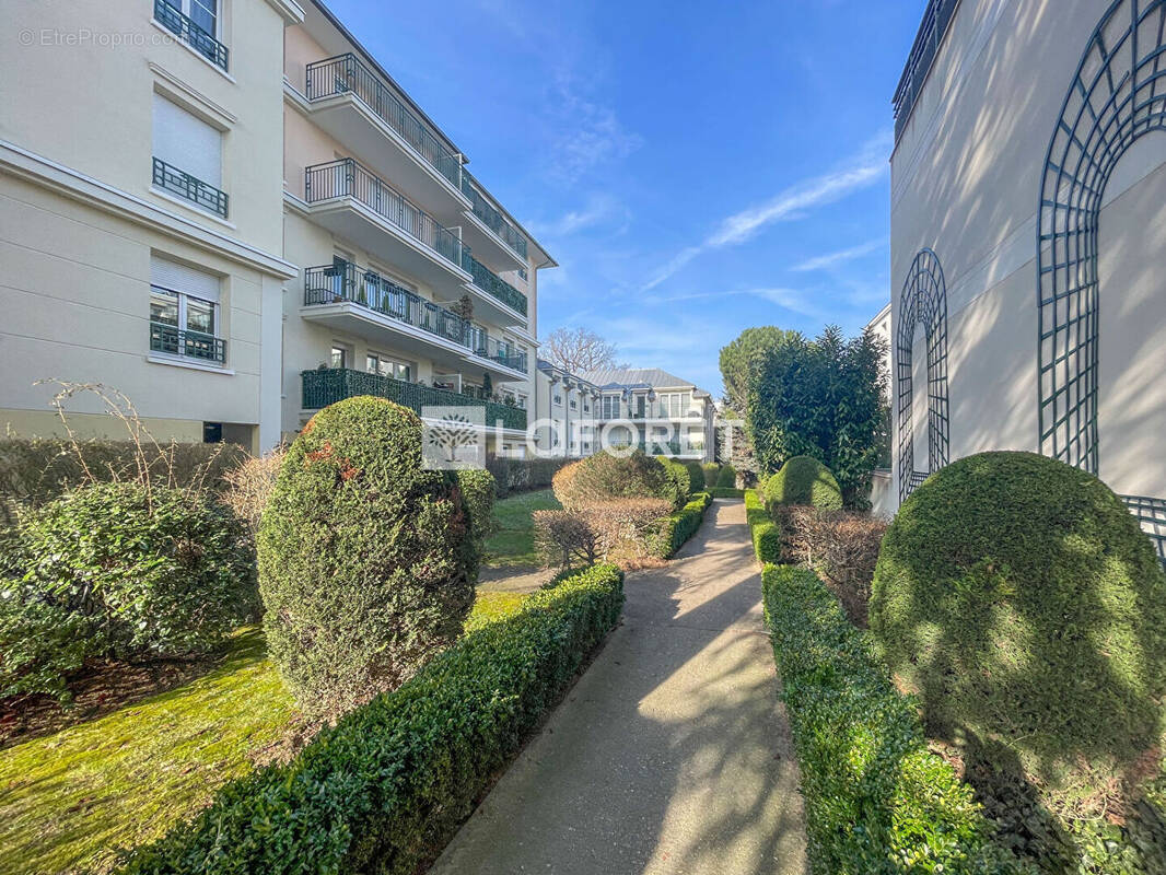 Appartement à CHATENAY-MALABRY