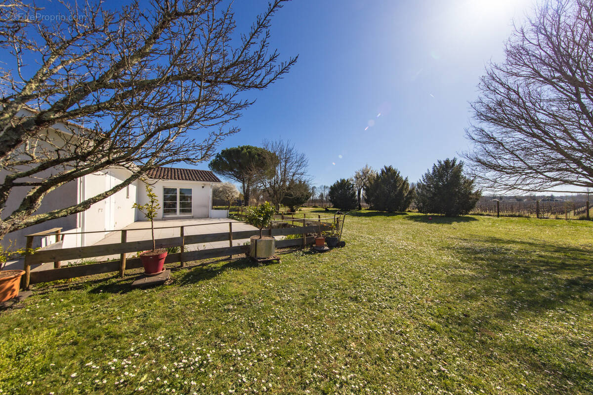 Maison à VERTHEUIL