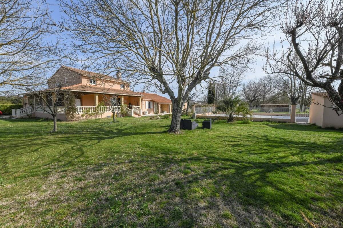 Maison à UZES