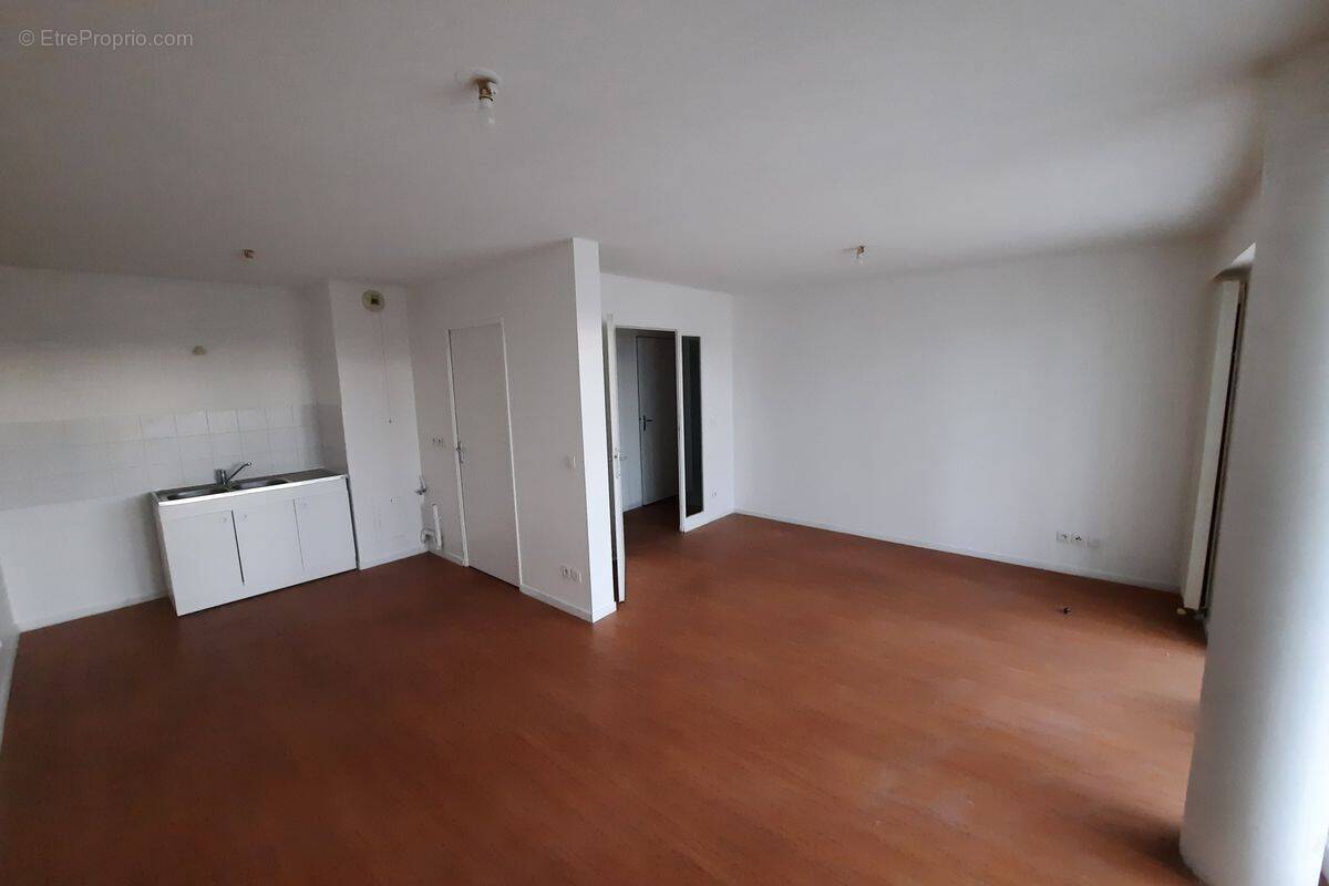 Appartement à LYON-9E